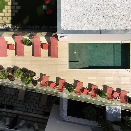 Arts Porto, Tapestry Collection By Hilton