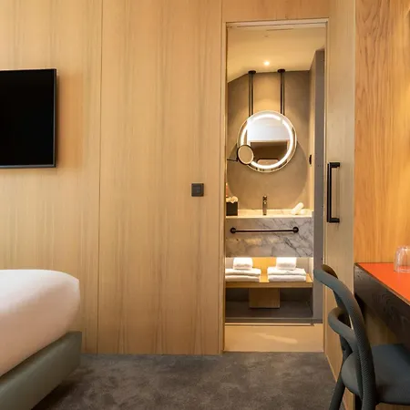 Arts Porto, Tapestry Collection By Hilton Porto