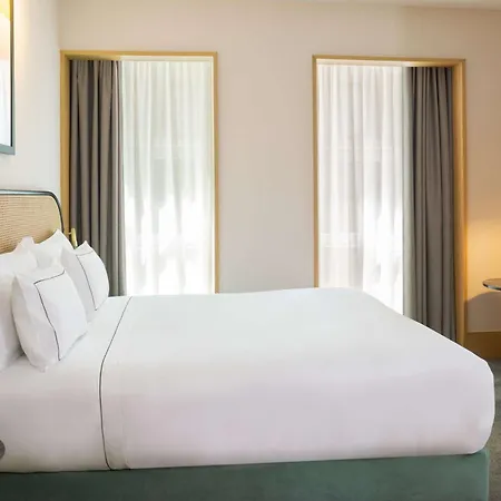 酒店 Arts Porto, Tapestry Collection By Hilton 4*