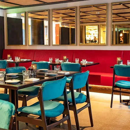 Arts Porto, Tapestry Collection By Hilton 4* 波尔图