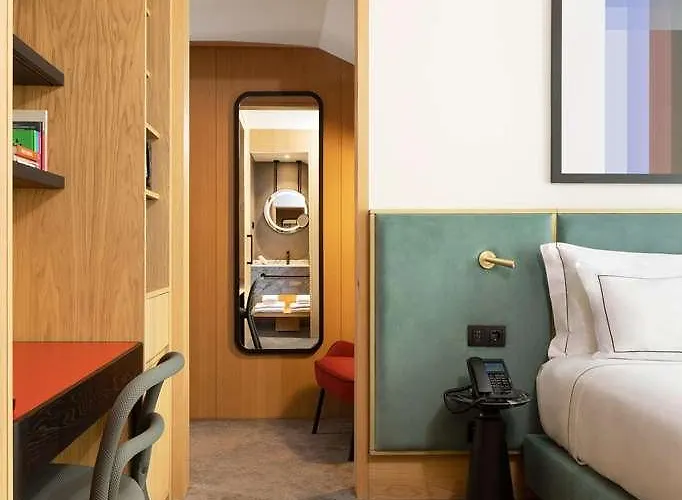 Arts Porto, Tapestry Collection By Hilton Hotell Oporto