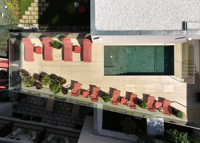 Arts Porto, Tapestry Collection By Hilton