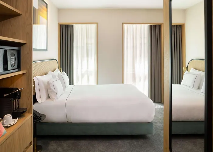 Arts Porto, Tapestry Collection By Hilton Hotel Oporto