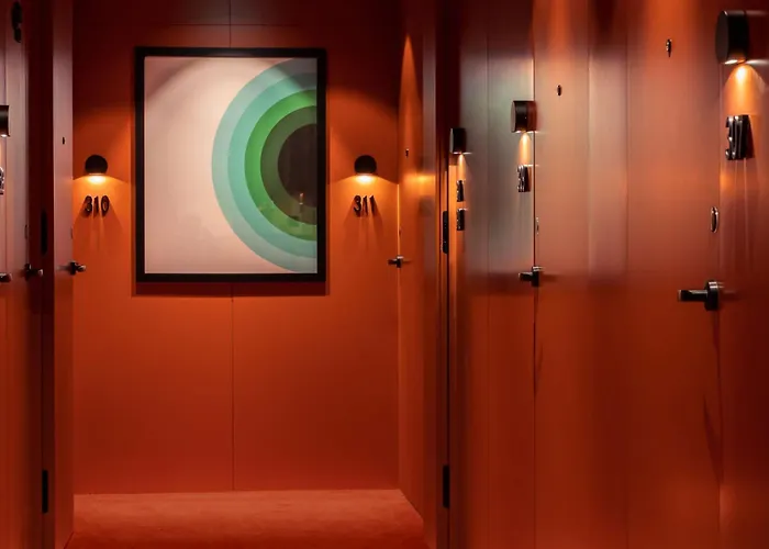 Arts Porto, Tapestry Collection By Hilton Hotel