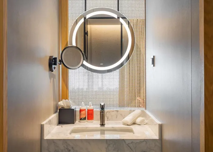 Hotel Arts Porto, Tapestry Collection By Hilton Oporto