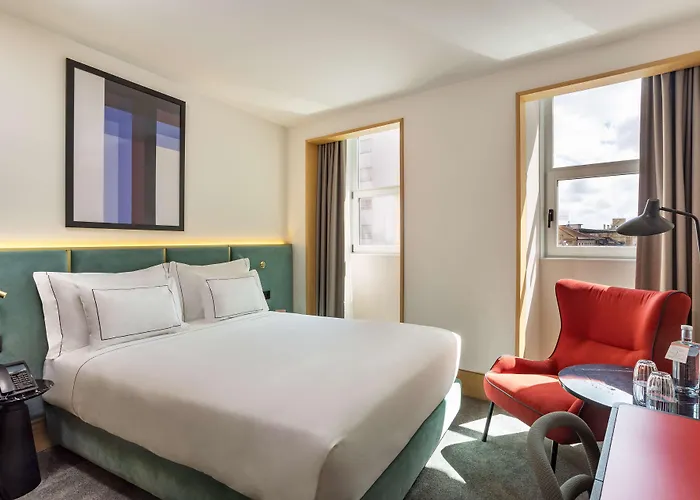 Arts Porto, Tapestry Collection By Hilton Hotell