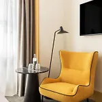 Arts Porto, Tapestry Collection By Hilton 4*